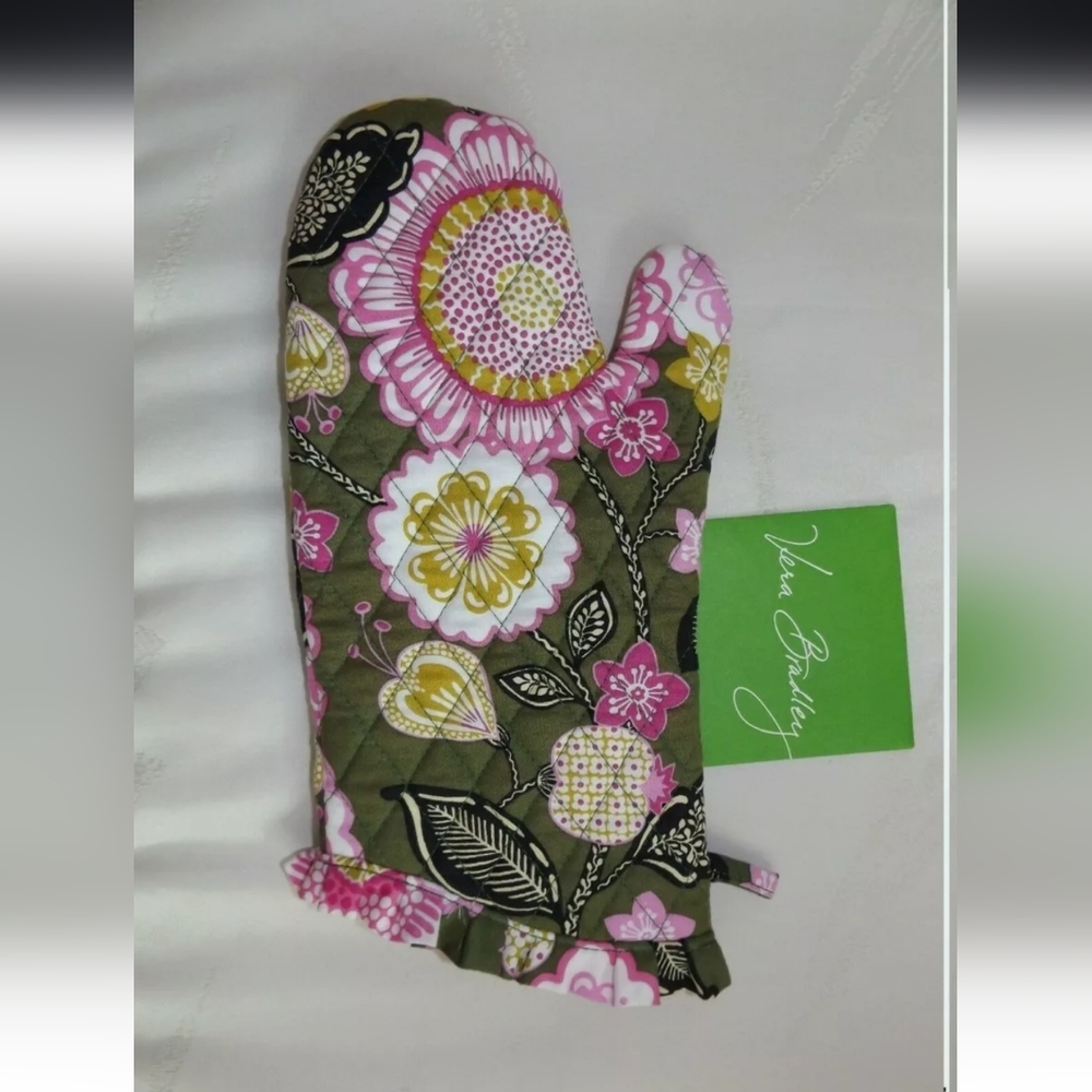 Vera Bradley Oven and Hot Mitts